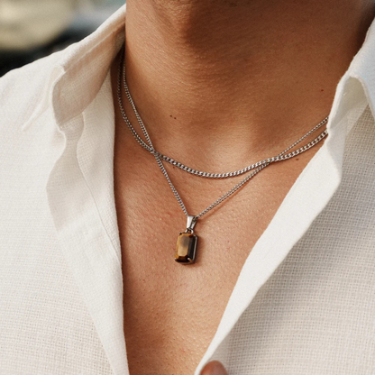 AV | The Legacy Pendant Silver
