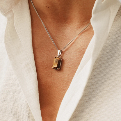 AV | The Legacy Pendant Silver