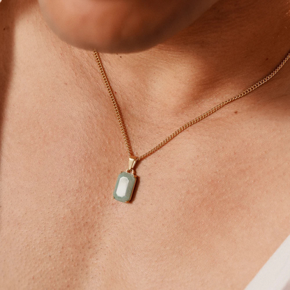 AV | The Fortuna Pendant Gold