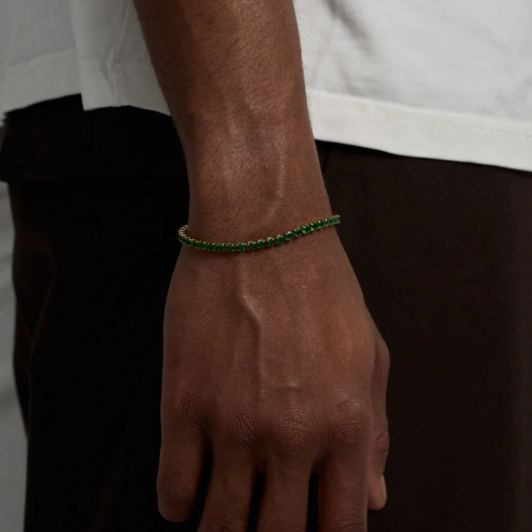 AV | Elite Green Tennis Bracelet (Gold)
